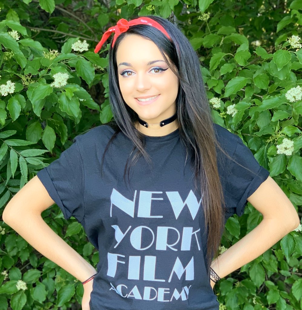 RiannaRoses's tweet photo. NYFA MT ‘22 https://t.co/4yFgQlaq3x