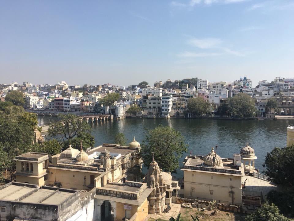 IamNishantSh's tweet photo. Udaipur is always been a beautiful city and will be Amazing forever.The place I'd love to visit once things get better!
#lastyear #OnThisDay #OnThisDate
/
/
/
#Udaipur #Jaipur #Jodhpur #Rajasthan #IncredibleIndia
#MharoRajasthan #Padharo #Mhare #Desh #FridayVibes #StaySafe https://t.co/JtkItZ5J4B