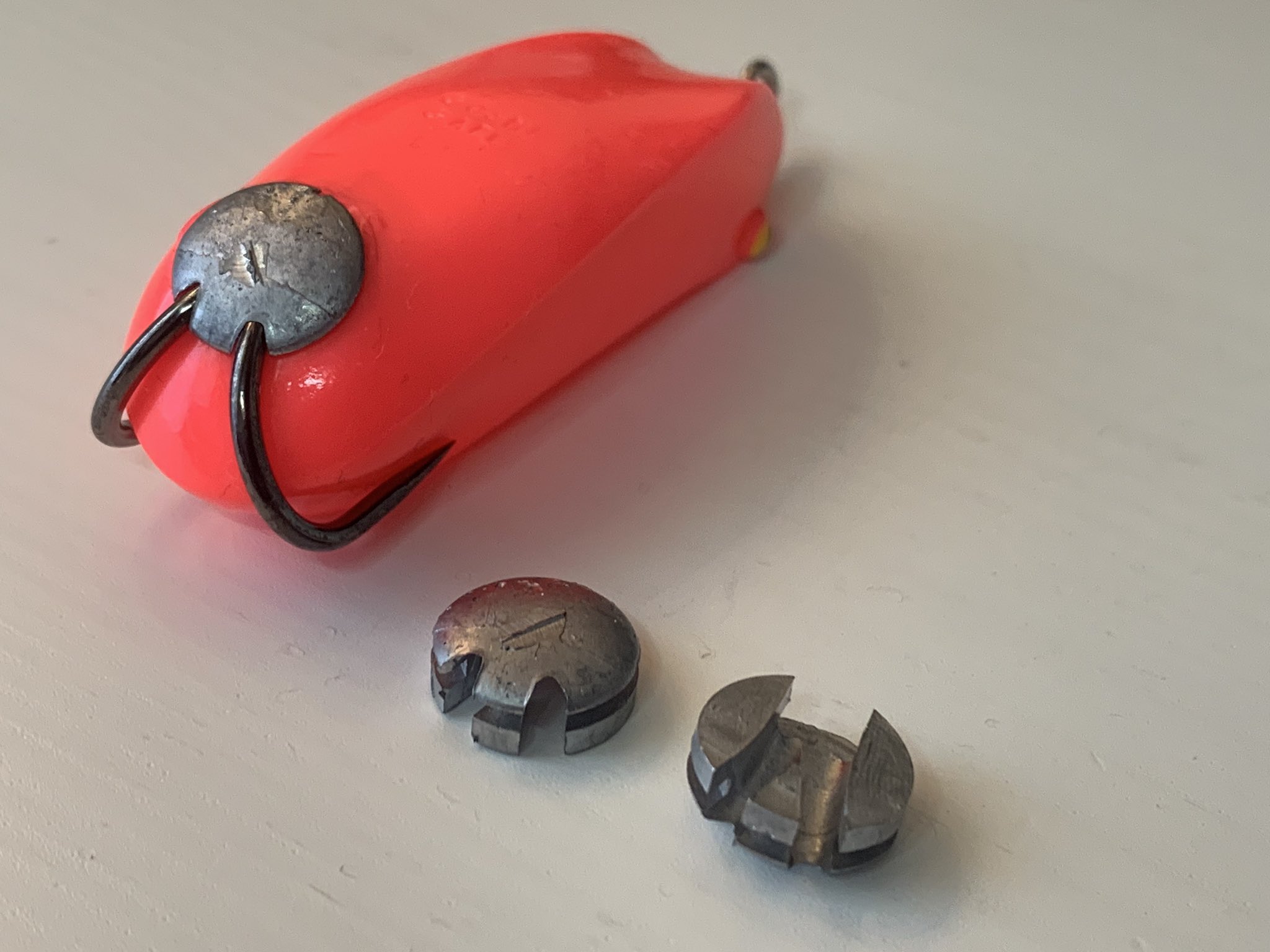 Bok Gosh販売担当 シンカー L I D Sinker Goshの自信作 おなかはフラット そしてチューニング時短アイテム 不器用ズボラなわたしには大助かりアイテムです 釣り ルアーフィッシング ブラックバス 雷魚 Goshfishing T Co 27xeajclyh