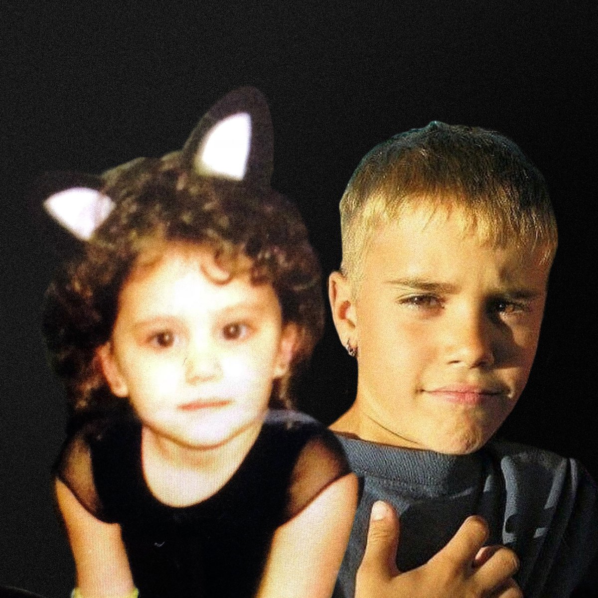 pandoramusic's tweet photo. "Stuck With U" is already stuck in our head ✨ Hear @ArianaGrande &amp; @justinbieber's brand-new collab now: https://t.co/YIRwjaNVV5 #StuckWithU https://t.co/94fFsBrq5A
