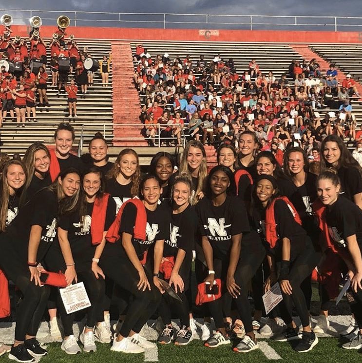 lillybivens's tweet photo. very thankful for my people! #ThankfulThursday #colonelsquaranteam @Nicholls_SAAC https://t.co/9AvclhbkOA