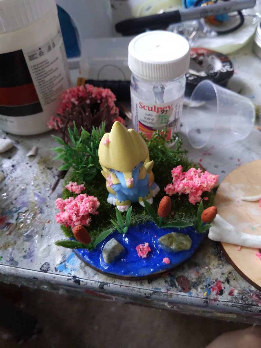 Sucscrib's tweet photo. Working on this #manetric commission! Theme was pink blossoms❤️❤️ just needs to be put in a ball and he's ready to go to his forever home❤️ #pokemon #pokemongo #pokeball #terrarium https://t.co/LBTyQ81Rj5