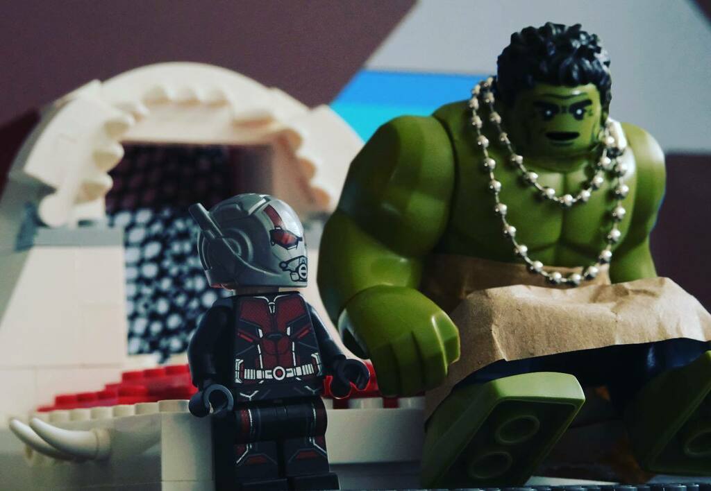 robotshugging's tweet photo. “Hulk like raging fire.”
“I’m so confused.”
.
. 
#antman #legophotography #moc #legofan #legophoto #legominifigures #legoideas #brickcentral #brick_vision #afol #bricks #legoart #instalego #legomania #legoworld #toystagram #toyartistry_lego #legoinstagra… https://t.co/3CoGrxd6rm https://t.co/Og803pFw53