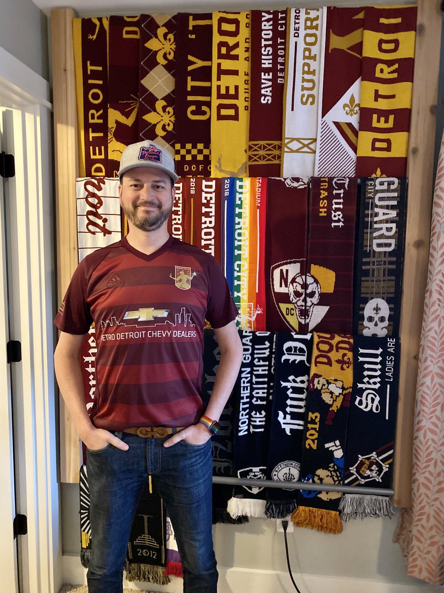 Sliding in just before bedtime we have the 2017 DCFC Home Kit! After 5yrs we finally got smart and switched to Adidas for our kits!  However, we also started the  #teamhoops  #teamsolid war that still rages to this day   #DCTID  #teamsolid