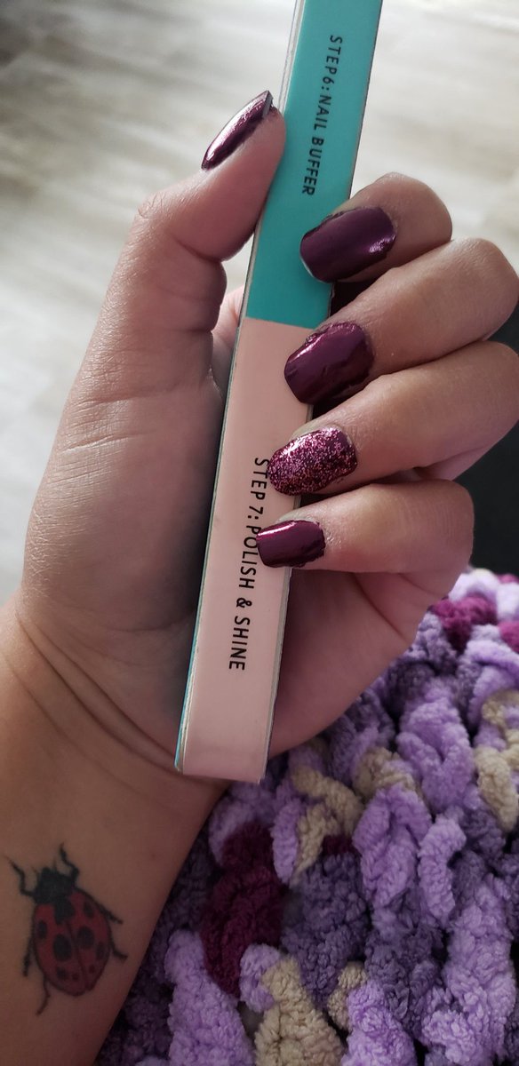 lidabug16's tweet photo. @Jenna_Marbles I think you'd be proud of my at home manicure! 😁 https://t.co/VP9DCpHrIA