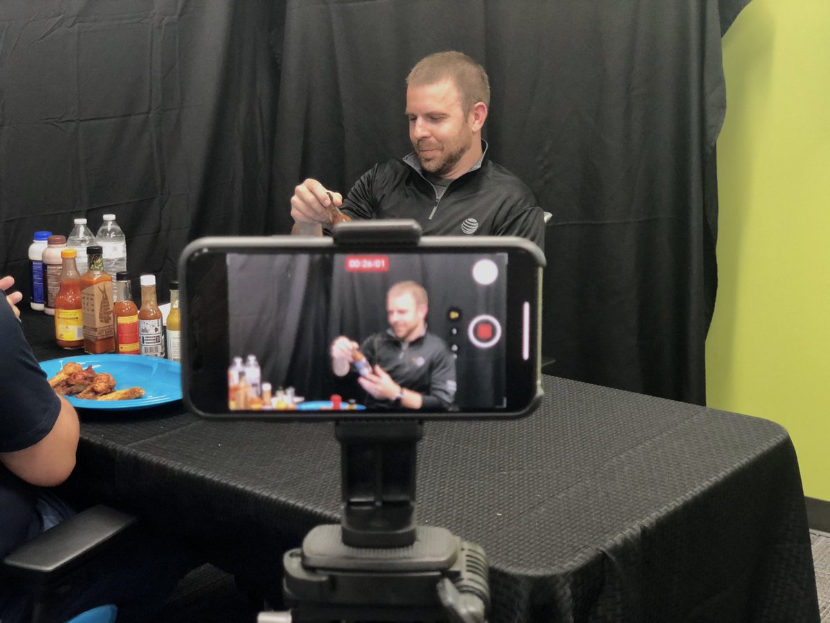 Annie Loy tweet media