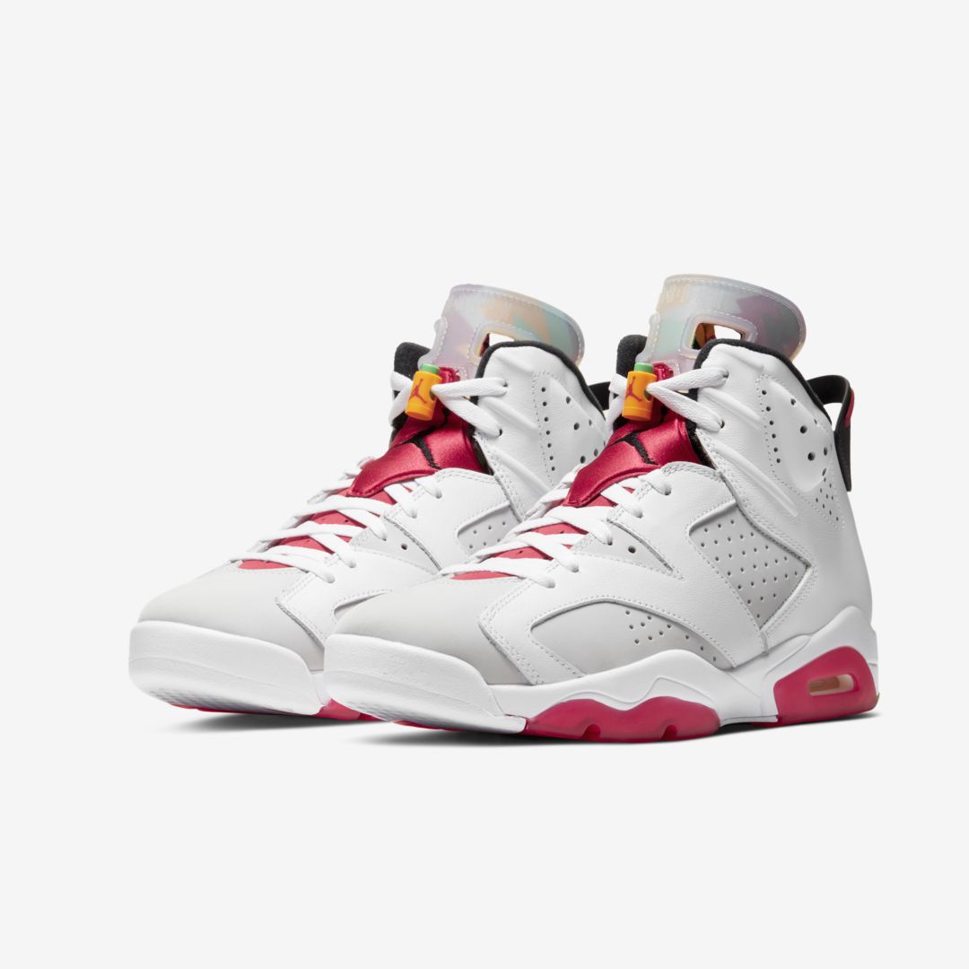 J23app's tweet photo. Jordan 6 Retro "Hare" official images

June 5th https://t.co/P7t4biggpO https://t.co/VqL3JgPazA