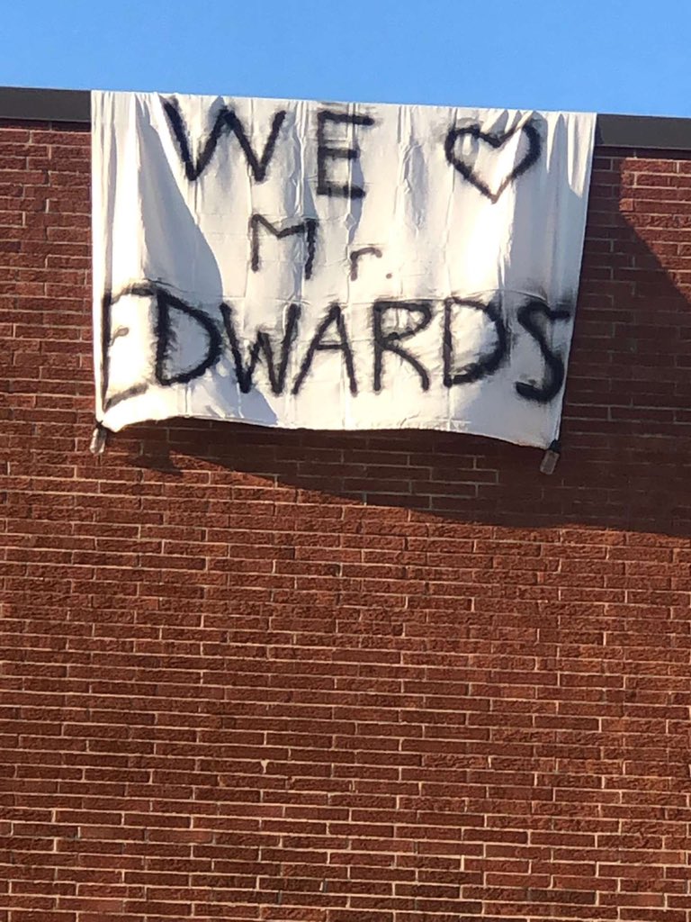 whs_studentsec_'s tweet photo. 3 days left everyone, finish strong! And thank you to @edwardss18 for everything you have done for us! 

-2020 Seniors https://t.co/j4TaGbws7v