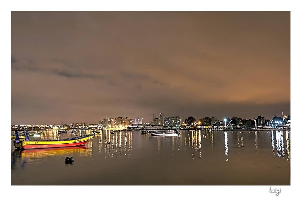 valvader's tweet photo. Una noche fría, Marzo de 2018.
La Herradura, Coquimbo.

#Coquimbo.
#fatGraphers
@laserena_chile
@Coquimbo_cl 
#ArteNorte
#nikonistas #nikonchile #landscapephotography
#duskmac
#amazing_shots 
#sunset_pics #photooftheday #photography #chilelindo 
#sunset_… https://t.co/15K9T2dBEX https://t.co/B3CSAX1Nsb