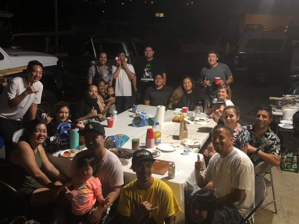 Throw back when we got to hang out with <a href="/ryanjijina/">Ryan Jijina</a> &amp; his kids! Can't wait til Quarantine is over and we can have BBQ like this again💞 #BBQ #hawaii #oahu #pkpride #NewTMobile #bbq #westisbest #Quarantine