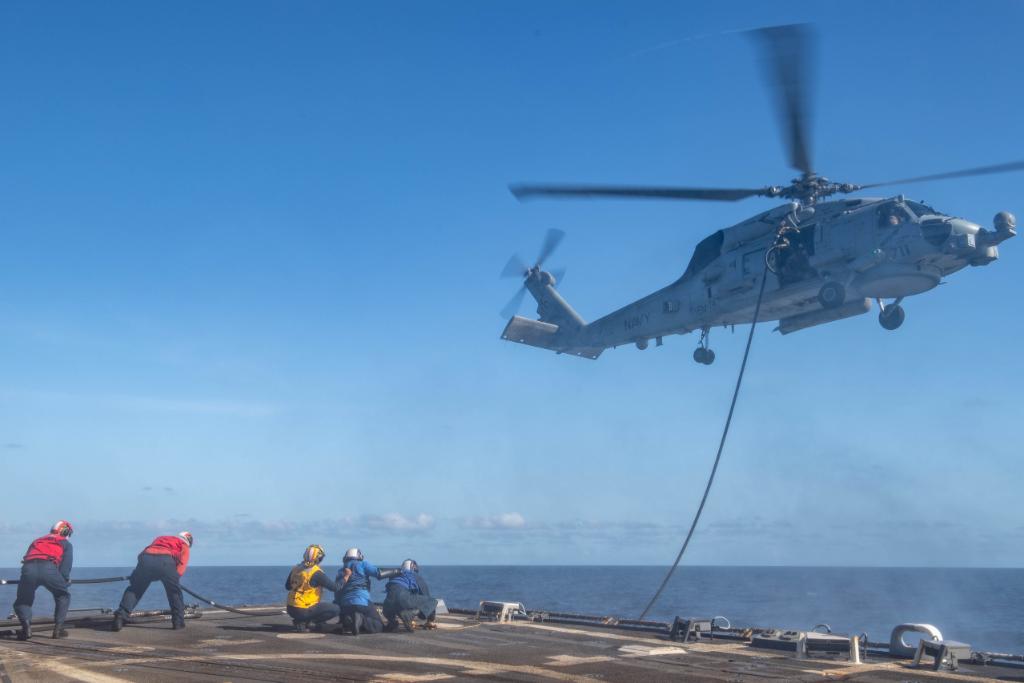 #USNavy photos of the day: #BlueAngels fly over #HoustonTX, #Corpsmen test for #COVID19 at #Camp_Lemonnier, recruits arrive at #PublicRtc and #USSTruxtun simulates in-flight refueling. ⬇️ info & download ⬇️: navy.mil/viewPhoto.asp?