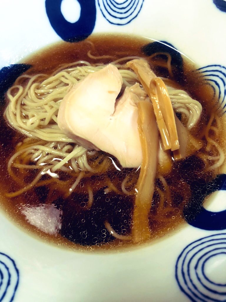 hanameetmeat's tweet photo. 推しのラを家に連れてきた。麺を茹でてるときの匂いが幸せ過ぎた！ https://t.co/fOylCVaxRm