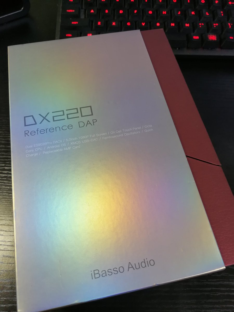 Ninpocho_Hobby's tweet photo. 約1年半ぶりに…新DAP着弾❗❗❗
選ばれたのは…iBasso Audio DX220❗❗❗
嬉しい…とても嬉しい……!!!これで外出自粛が捗りそうです😂😂😂
オマケでカッコいいアルミコップ?も付いてきました😍😍
これからゆっくり楽しんでいきたいと思います😎😎😎😎
#dx220 #iBasso https://t.co/xsvziVlmid