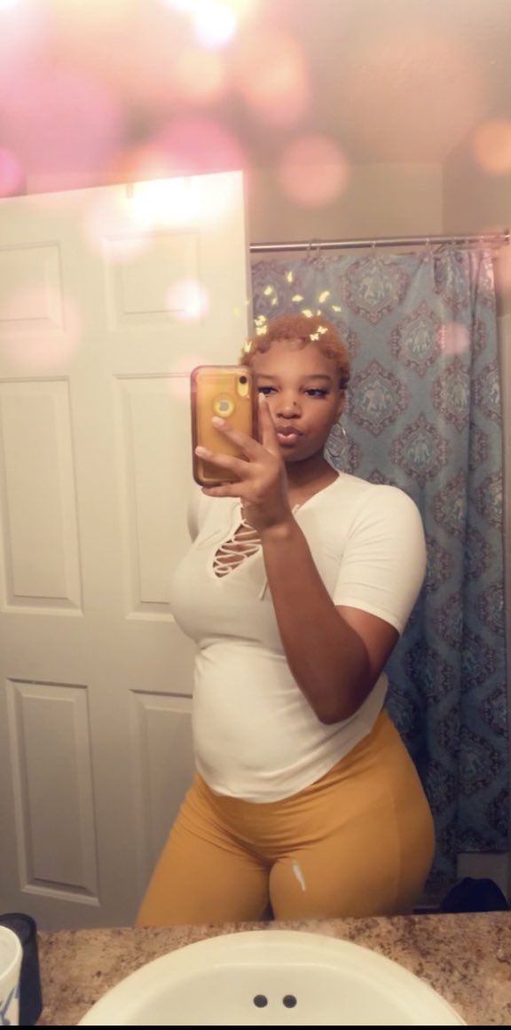 RealFoxxyMadi's tweet photo. ..mistÿhoney🤤 #wc365✨ https://t.co/r66Lih3W0h