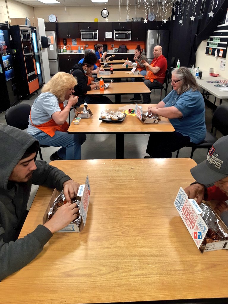 THDSoup's tweet photo. Social distancing but still celebrating Ann, who is retiring after 25 years of service packing out freight at night! You will he missed and we wish you the best and safe travels in your retirement. #FreightFlowFun @HD3480 @CatlinPeter @JasonArigoni @SWhitehouse264 @THDNathaniel https://t.co/xc60vYQX3H