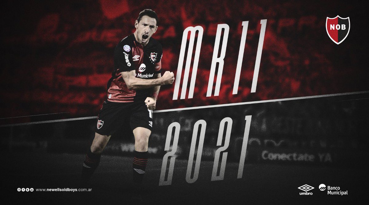 MR11ok's tweet photo. ¿No te avisaron CM? Acabo de renovar mi contrato para seguir en el club hasta 2021. 

Te paso la foto por si querés publicarla 😂 https://t.co/L0RkWGyw1c
