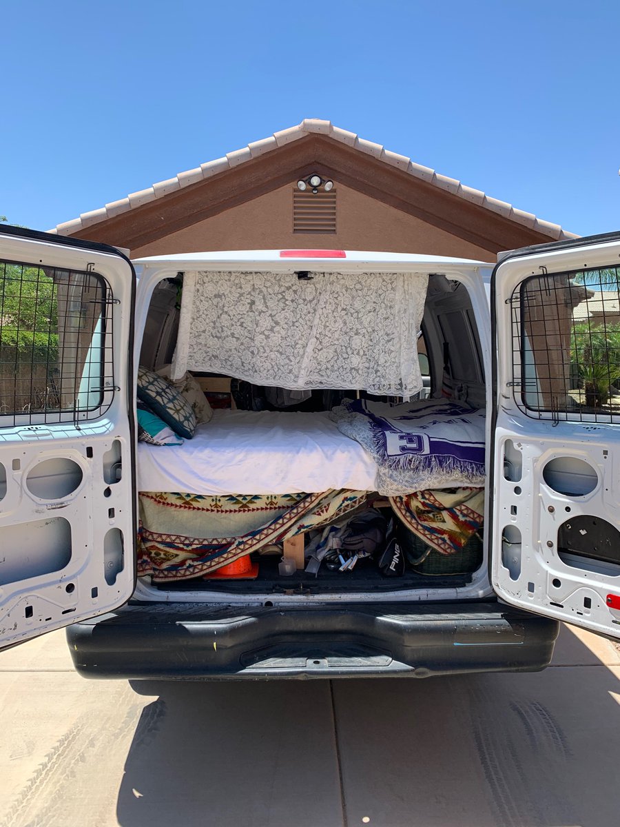 acaseofthegolf1's tweet photo. This is where Daniel Mazziotta @DanielMazziotta stays most tournament weeks.  Its gets hot at times but he has an AC that he puts ice cubes in to cool it down.  He will tee it up at the Scottsdale Open next week. Tonight he has $29 in his bank account,  if he hadn't shot 70-70 in https://t.co/kuizOeYOr3
