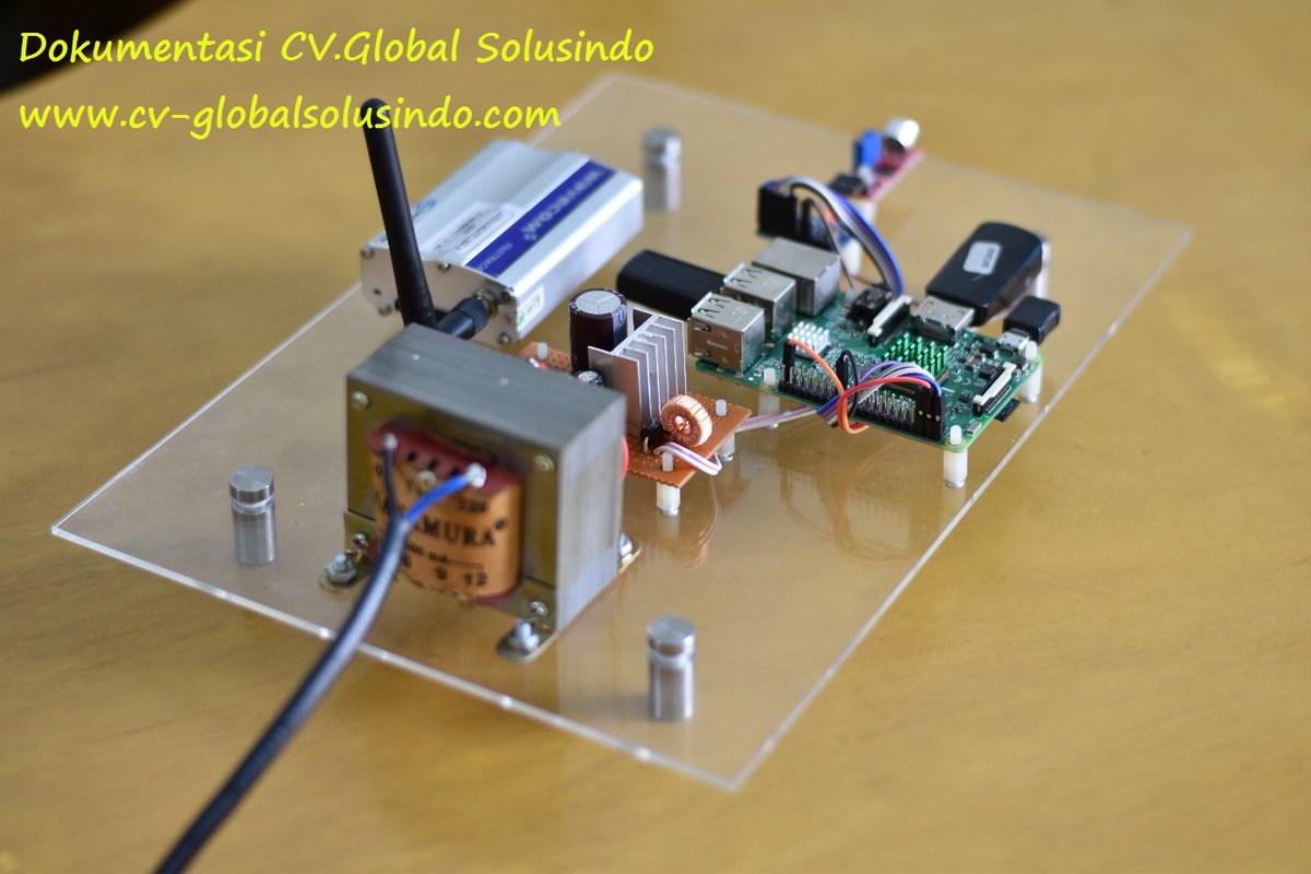 cvgs_malang's tweet photo. #arduino #alat #teknik #sistem #phpindonesia #sensor #mikrotik #robotics #rekammedismalang #programer #phyton #kode #software #effect #variables #transistor #electrical #backend #infoteknologi #program #anakit #hardware #jagoankode #sample #resistor #fullstack #development https://t.co/7Xf0s9JXRU