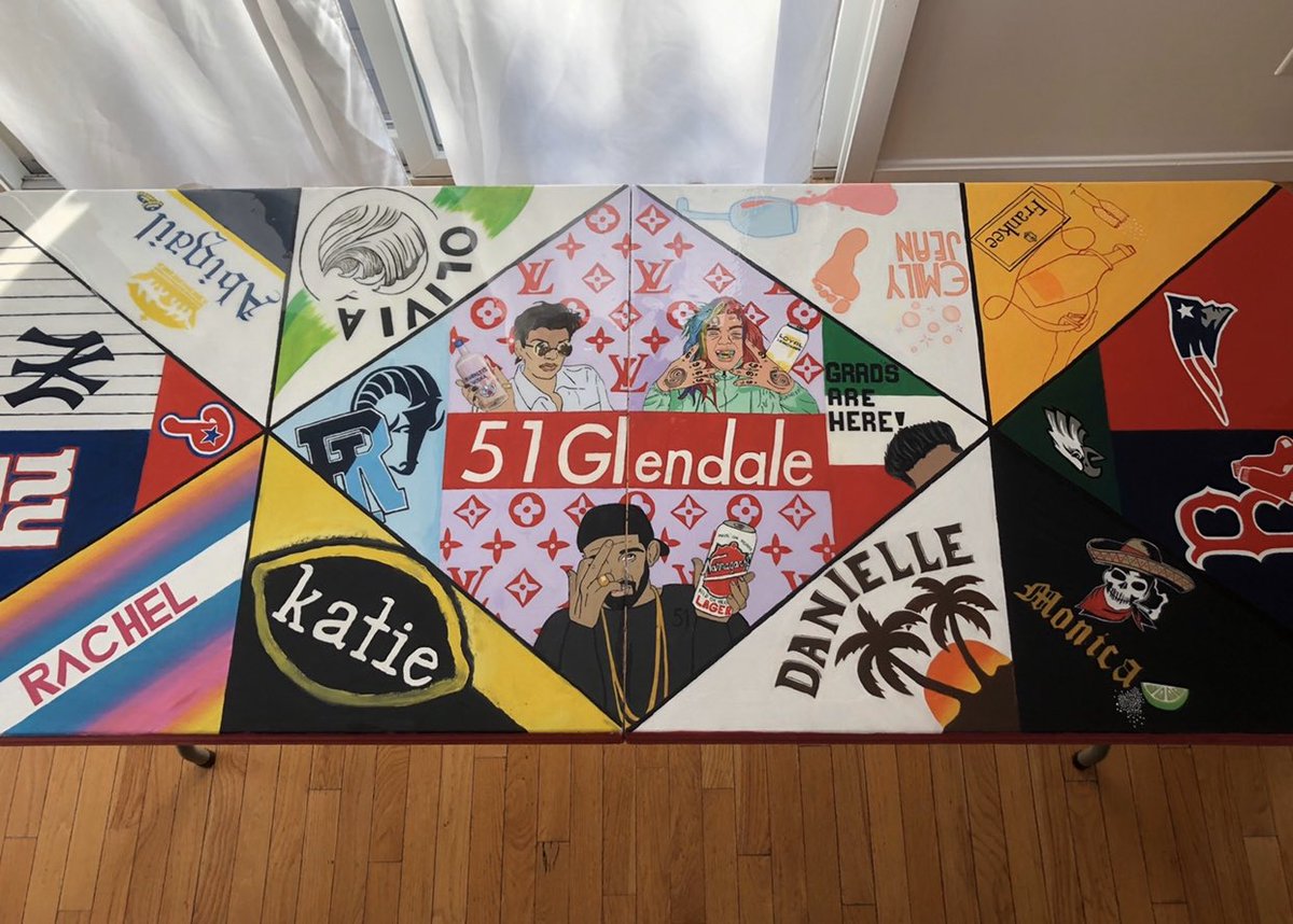 rhodychicks's tweet photo. the best #tablethursday submissions this week #rhodychicks #URI #gansett https://t.co/s2NOGJWkcq