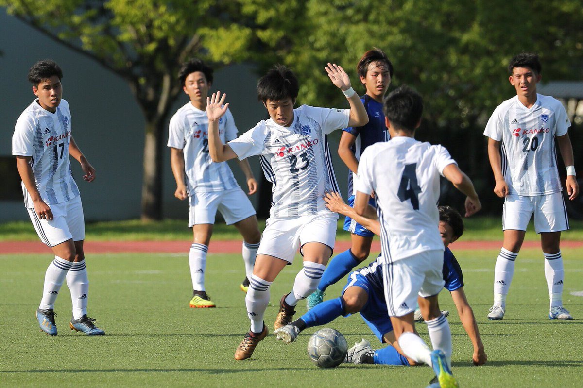 Ipu 環太平洋大学体育会サッカー部 公式 選手紹介特集 4年生編 上下岬 秀岳館高校 ポジション Df 出身地 鹿児島県 生年月日 1998年5月30日 好きな選手 ベッカム 相手の隙をつく前線へのロングフィードを見逃すな