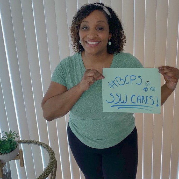 Pdavis5Davis's tweet photo. Are you wearing green to support children’s mental health? You can wear your green and share a photo! I tag ⁦
@SSWGailBCPS  and ⁦@WVUTRICIA
⁩ to show us your green! #BCPSCares #CMHMBcps #CMHMMaryland  @AwareBcps @ChildrensMHM @BCPS_SSW @fritzarama @NYounger3 @ldickerson_ssw https://t.co/3iaS6dTxYl
