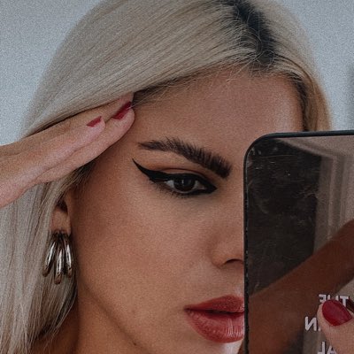 The_UrbanGal's tweet photo. #NewProfilePic https://t.co/o0g4cKI3If
