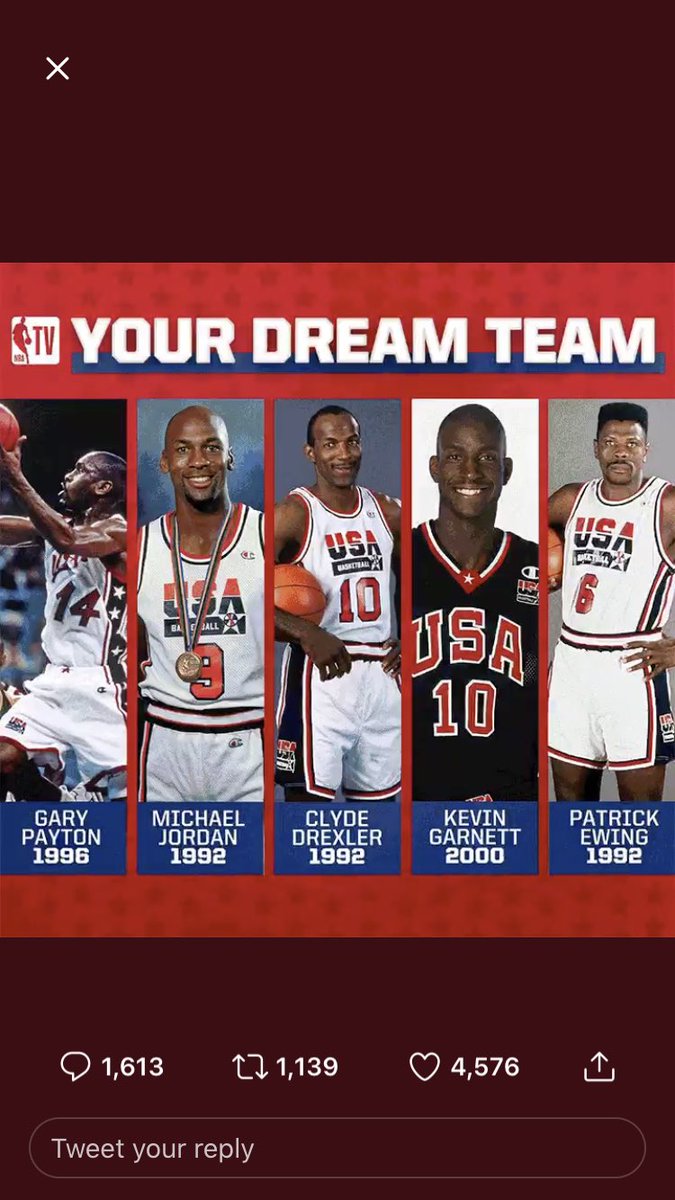 zanemcneely's tweet photo. @_mdw235 I think I’m smoking everybody with this squad https://t.co/Oz5NYDL59r