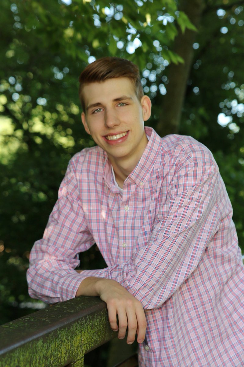 Purplecat76's tweet photo. Caring, funny, quirky and loyal. Jonathan is all of these and more! We can’t even begin to express how proud we are of you! Can’t wait to see what you achieve in life. We already know that you will do great things serving our country but will miss you terribly. #LutheranGrad2020 https://t.co/3ZLQOkVVjJ