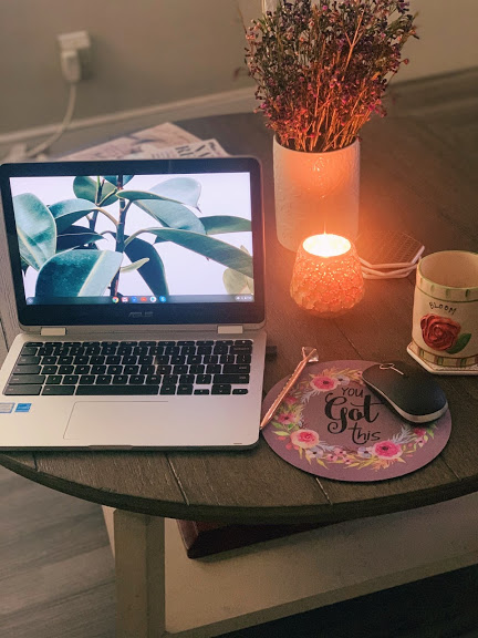 DavidPhonexa's tweet photo. #StaySafe #WFH #Sanitizing #GlendaleCA #SocialDistancing #PhonexaFamily #WorkFromHome #StayHome https://t.co/4jvmj46G2L