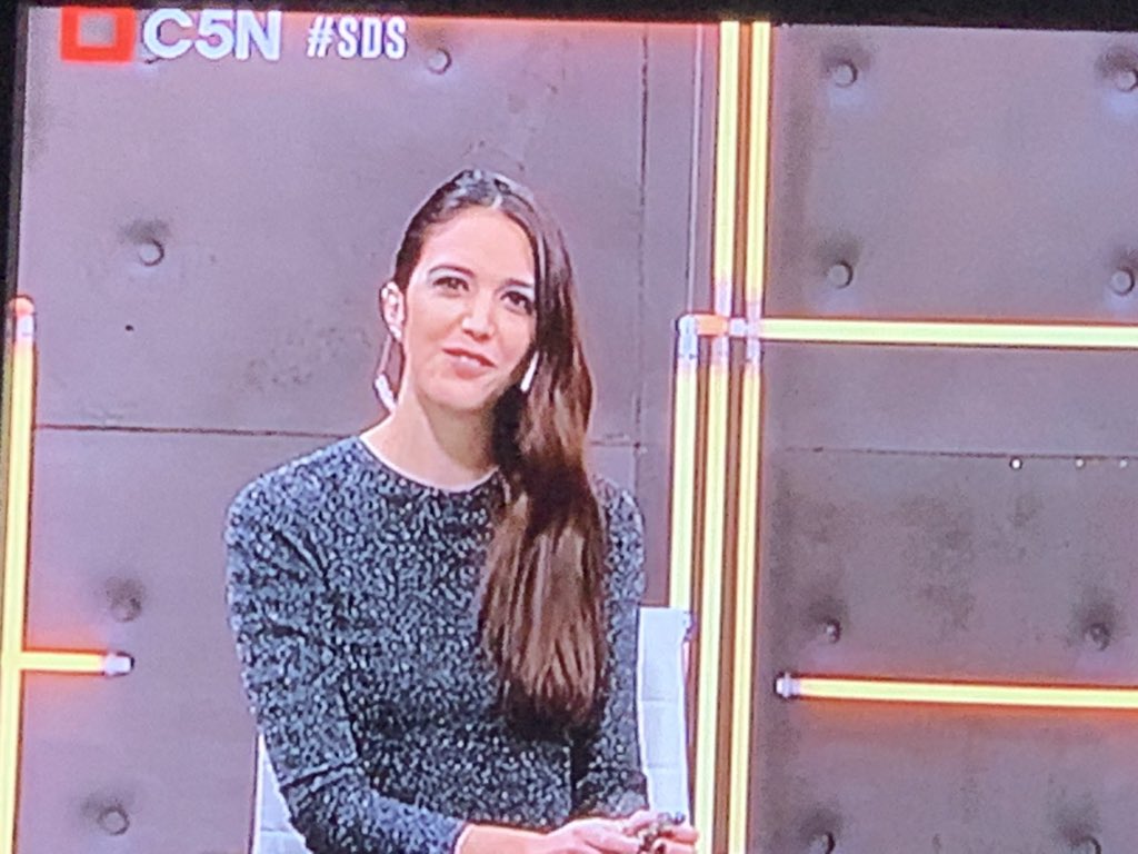 Hola <a href="/lulitru/">Luli Trujillo</a> 
Lamentable tu falta de respeto hacia San Lorenzo de Almagro en <a href="/C5N/">C5N</a> en "sobredosis de sobredosis" con un tema tan sensible para todos los hinchas y socios del club. Esperamos que te retractes además de tus disculpas más allá de ser hincha de Huracán. A ver...