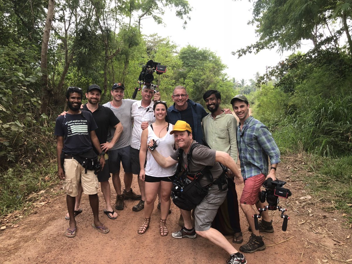 RobertIrvine's tweet photo. Give a quick shout out to the crew of #KitchenExpedition!! #BehindTheScenes https://t.co/7EmniGeKqX