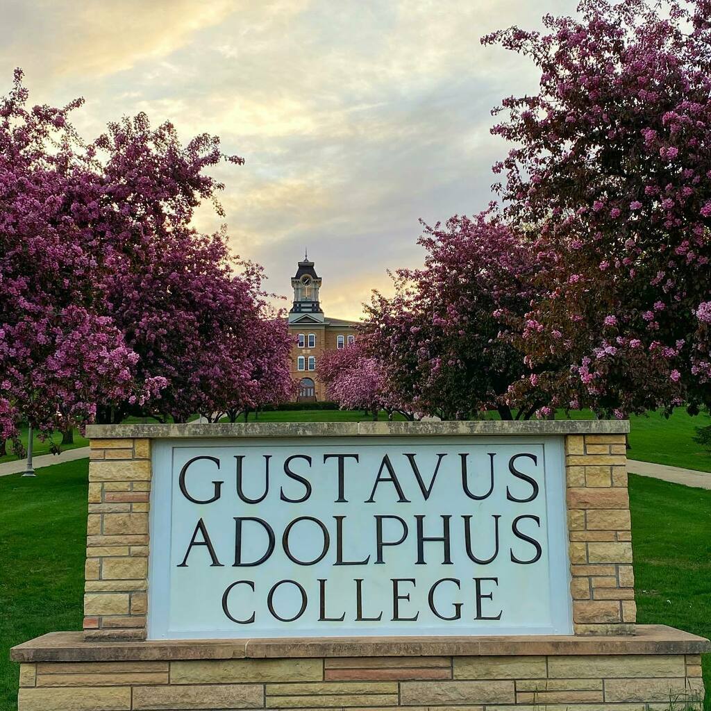 Had to stop tonight while I was out riding my bike. 
Campus is so beautiful in the spring! #whygustavus #gustiealum