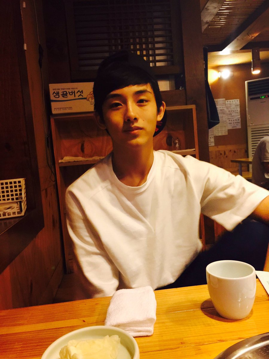 myjhdy's tweet photo. บุคคลผู้ไม่เคยมียุคมืดนามของเขาคือ ต่ง ซือเฉิง พระเจ้ารักมาก ปั้นเขามาอย่างดี 🥺😭💓 https://t.co/MpzO7Oaci8