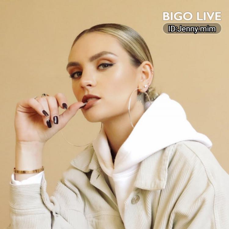 DeadheedSimmons's tweet photo. Come and see 🍒JENNY ᴹᴵᴹ🍒's LIVE in #BIGOLIVE: #chat 4🌟goal😘  
https://t.co/l4GNkscWfV https://t.co/lgkjeDSIAF