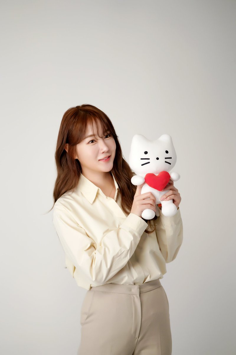 소유 SOYOU tweet media