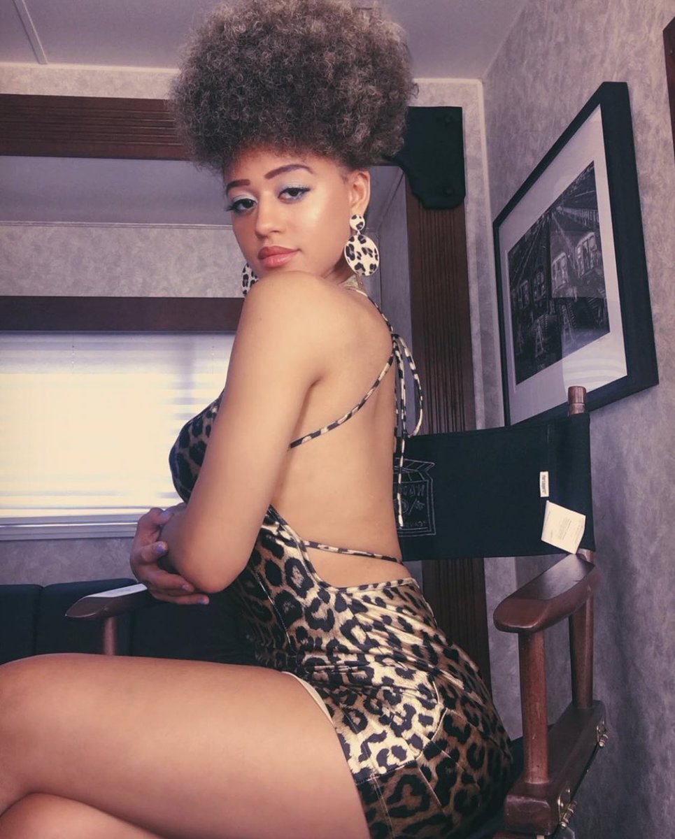 dabuttlover69's tweet photo. It’s on tonite #leopard #thickthursday #ThickthighsSaveLives #thickFit #thickbooty #thickthots #datass #herthickness #thickbae #thickma #hips #QuarantineLife #legs #QuarantineActivities #phatass #shegotass #smackable #tits #naturalbooty #thickologist #thickology #tapdatass https://t.co/yWBwmSmKj5
