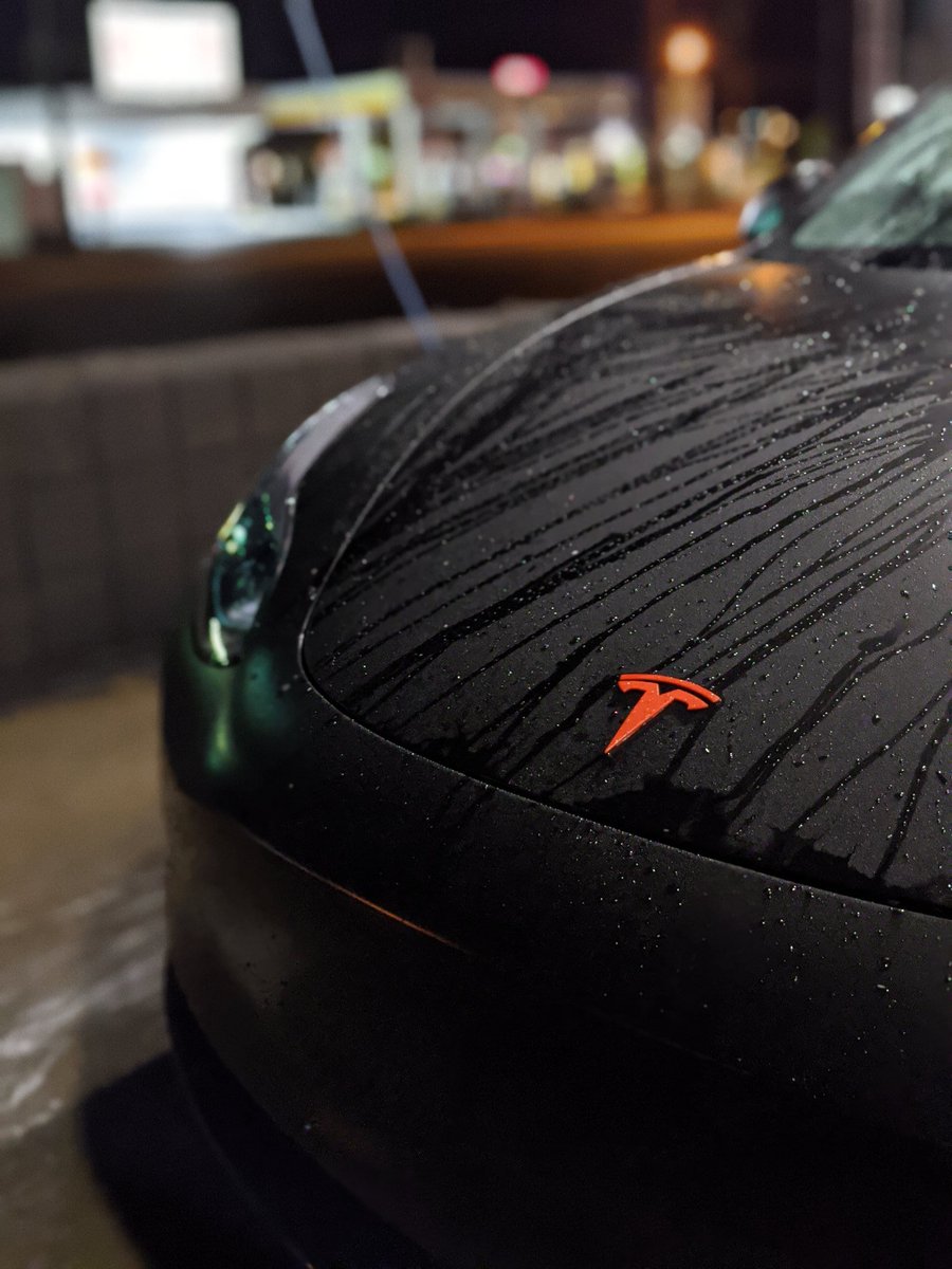 Mark Linsangan tweet media