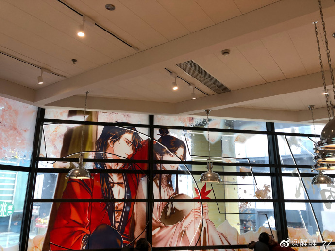 bb_schwarz's tweet image. KFC turned into Hualian museum 😭😭😭
weibo.com/3781611042/J0W…