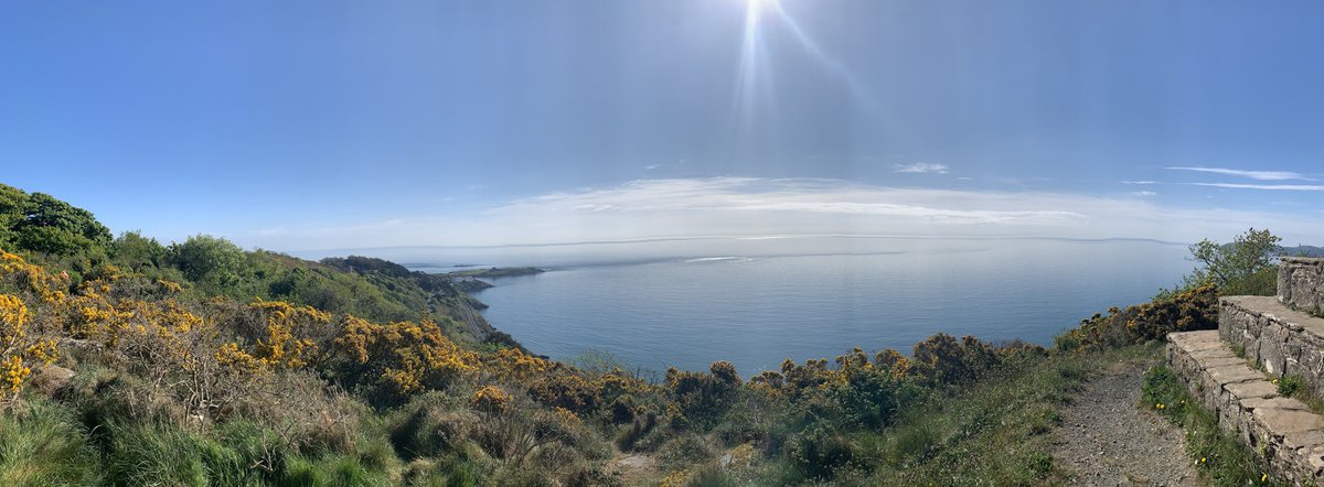 Stunning morning here on Killiney Hill. Perfect setting for breakfast with the smallies and ⁦@skippy_craig⁩ #breakfastwithaview #within5kms #washyourhands #beautifulDublin