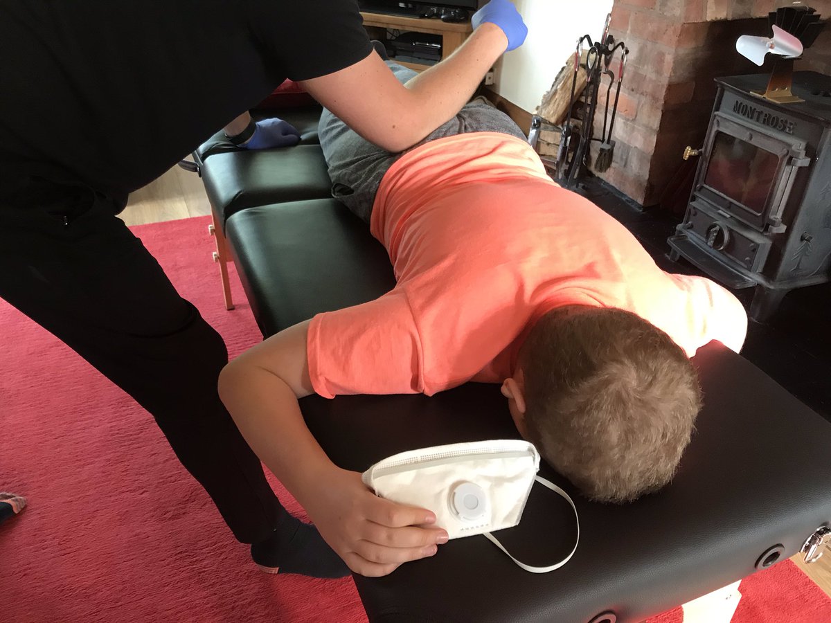 alexs_journey's tweet photo. Tough physiotherapy this morning. Essential leg straightening and bending. Metal femur and reconstructed pelvic bone and tibia. 💪🏻🦿#AlexandersJourney #ChildhoodCancer #CancerRehab #Physiotherapy #BeYourBest #StandForAbility https://t.co/r5ezogSBR4