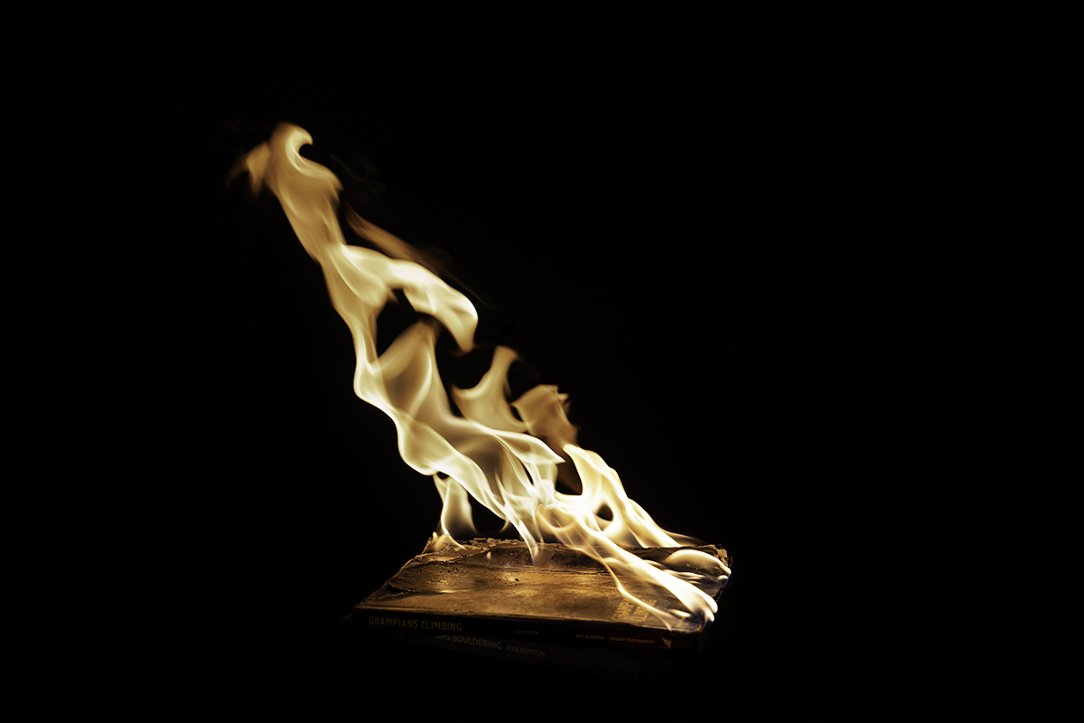 2020 has left us manic and whilst in the darkness there is always light somewhere, it is okay to sometimes be in the pit of despair.

verticallifemag.com.au/2020/05/where-…