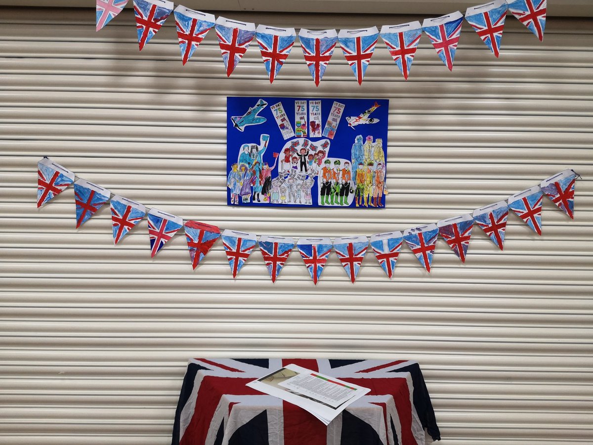 heckmondwikepri's tweet photo. Happy #VEDay75 from everyone at #TeamHPS
We have a special treat to share with you all later today! https://t.co/JfKa68Mmoi