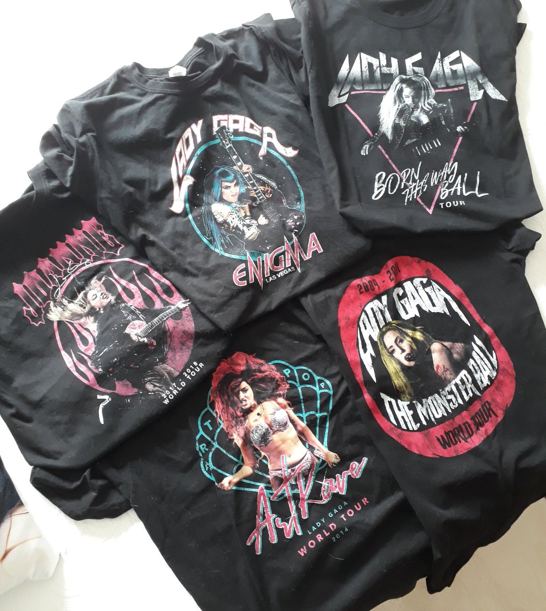 SineFromCydonia's tweet photo. @ladygaganownet having the best merch out there 🖤 https://t.co/5aT1OHJr6L