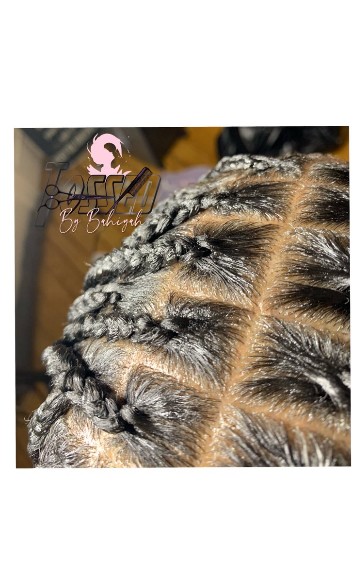 Queen_Bahiyah_'s tweet photo. go follow & support my hair page 😘 Instagram- @tossedbybahiyah #phillybraider #phillyknotless #phillyboxbraids #bookwithme https://t.co/mnpkUbm4hQ