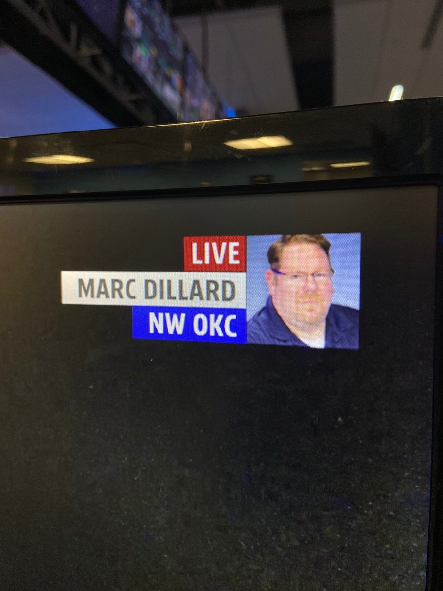 hannahp4tt's tweet photo. One of my favorite guys!!! Thanks for storm chasing tonight and keeping us #4Warned 
@F5Video https://t.co/DuSxMyLE52