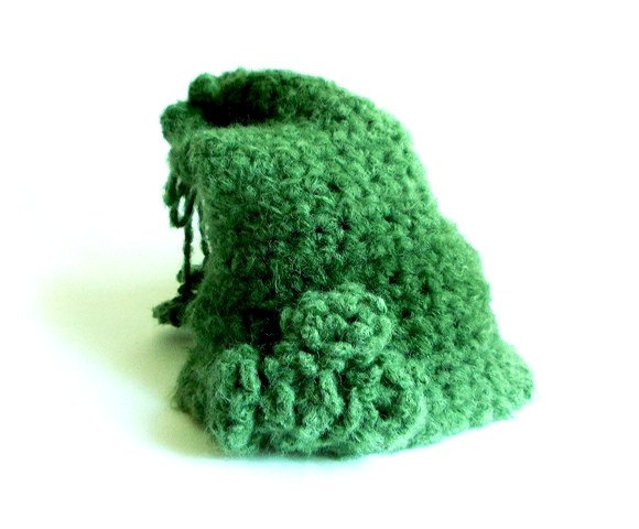 HaremDesign's tweet photo. Personalized Gifts, Women Gift https://t.co/BvgePuORqT #accessories #hat #green #crochet #beanie #crochethat #greenhat #floralhat #bohohat #etsysocial #handmadehours #smallshoplove #fridayfinds #fridaymorning https://t.co/w0mhsFv7G0