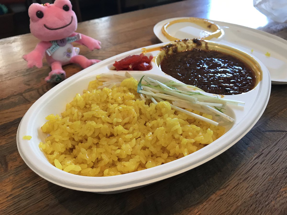 brain_open's tweet photo. 【スパイスカレー】本日5/8中野坂上にオープンした魔女の一撃カレーで1日限定15食のスパイスカレーをテイクアウト #メシテロスポット開拓 https://t.co/nP1xRIT5vh