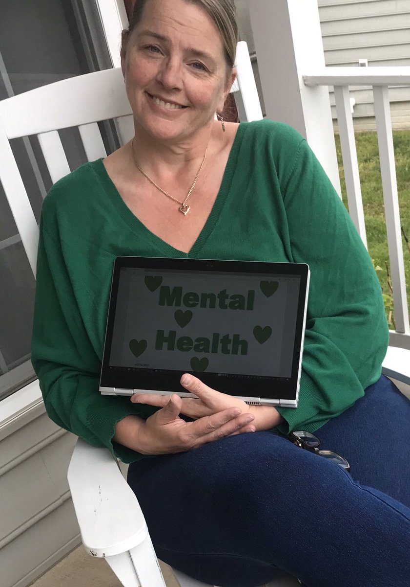 WVUTRICIA's tweet photo. Loving Children’s Mental Health Day!
@SSWGailBCPS! #BCPSCares #CMHMBcps #CMHMMaryland  @AwareBcps @ChildrensMHM
 @BCPS_SSW https://t.co/Ekuhfjy1X9