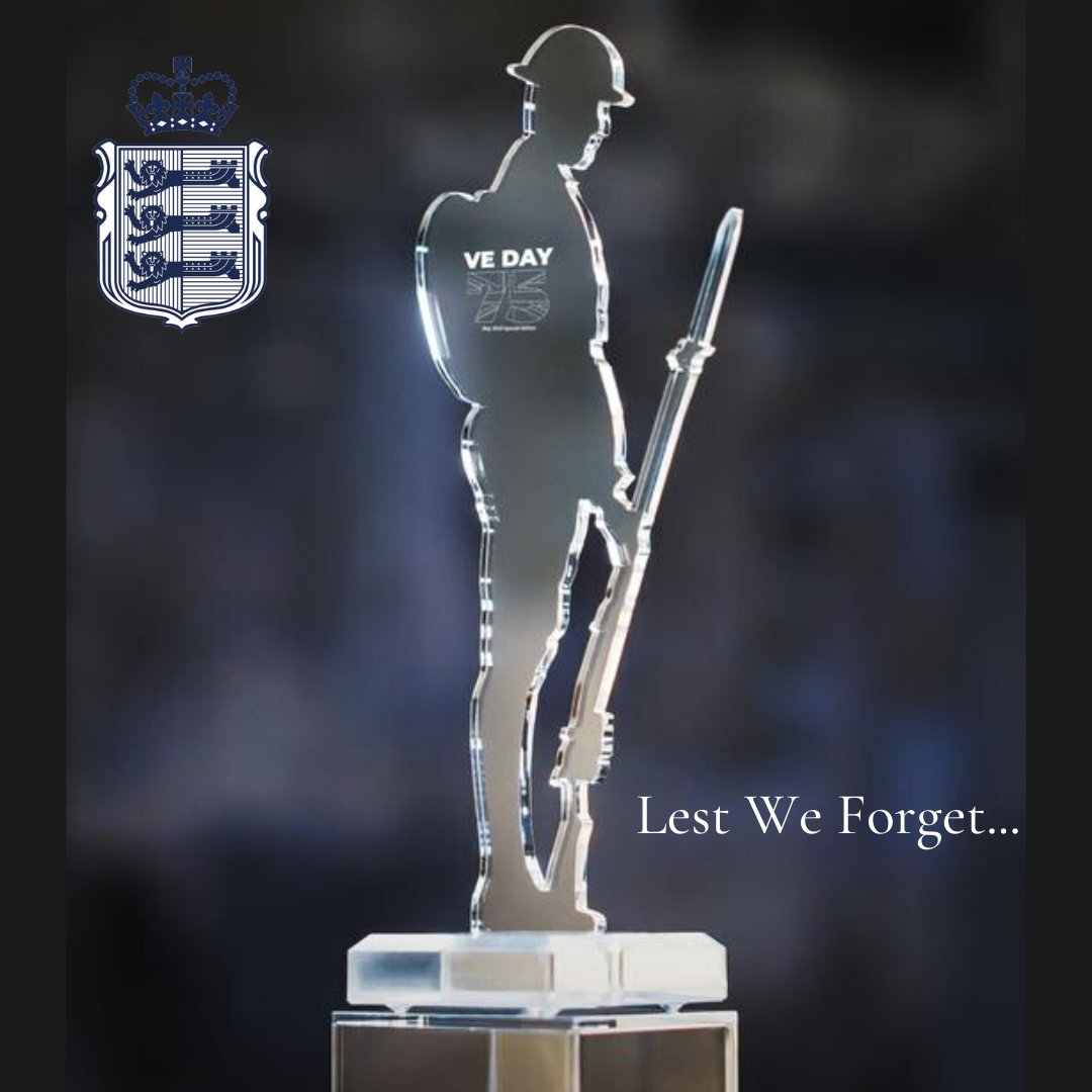 rcpproshop's tweet photo. Everyone at Royal Cinque Ports Pro Shop will be celebrating the 75th Anniversary of VE Day at home, remembering the sacrifices made for our freedom 👏

#Kent #Remembrance #LestWeForget #KentBusiness #RCPGC #ProShop #Golf #LinksGolf #GolfInKent #Deal #instagolf #VEDay #75Years https://t.co/v6zP2BI2t1