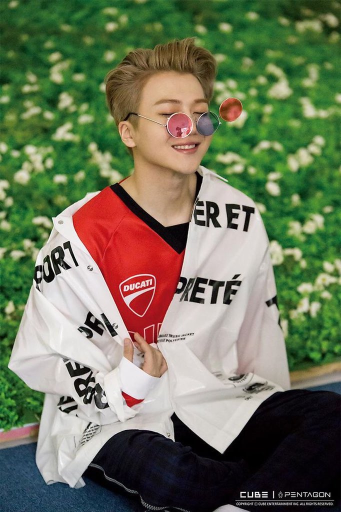 Billboard Koreative tweet media